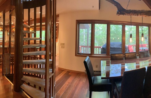 St Germain House | Special price for 2,4&6 adults same season details in description Hot Tub&Sauna