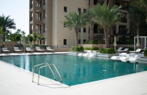 Umm Suqeim 3 Apartment | Spectacular 2BR Apartment Full BurjAlArab View