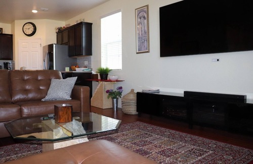 Dupont House | Spectacular back side patio open space and mountain view close to the costco