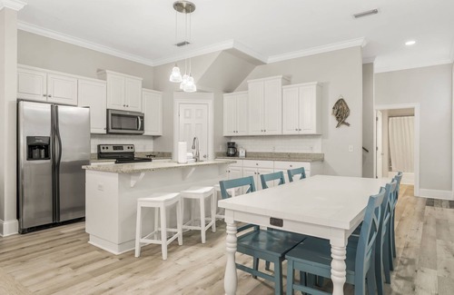 Biltmore Beach House | Spectacular Gulf Views w/PRIVATE POOL 3BR 3.5BA Bedding for 12! Pet Friendly