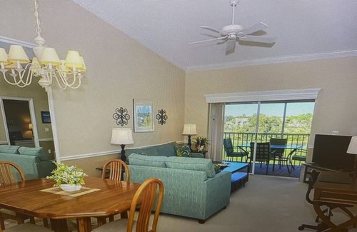 Palmer Ranch Condo | Spectacular Golf course views from screened in Lanai in this beautiful condo