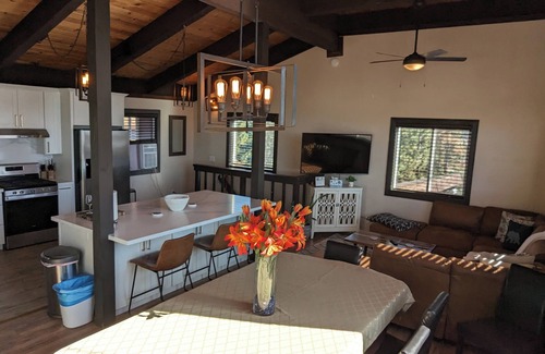 Tahoe Village House | Spectacular Lake View Mountain Retreat, Hottub, Pool, Heavenly, Close to SkiLift
