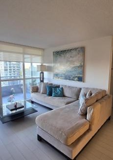 CityPlace Apartment | Spectacular Large 3 Bedroom 3 Bath Condo Downtown Toronto Lakeview
