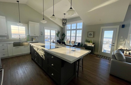 Cap-Pele House | SPECTACULAR OCEAN VIEWS EVERY ROOM, EXECUTIVE HOME DIRECTLY ON SANDY BEACH!