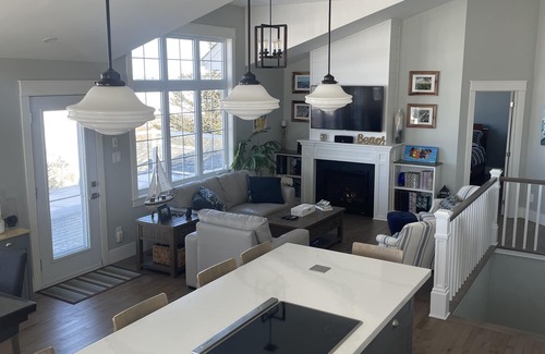 Cap-Pele House | SPECTACULAR OCEAN VIEWS EVERY ROOM, EXECUTIVE HOME DIRECTLY ON SANDY BEACH!