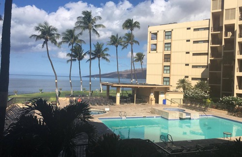 Kihei Condo | SPECTACULAR OCEAN & SUNSET VIEWS!