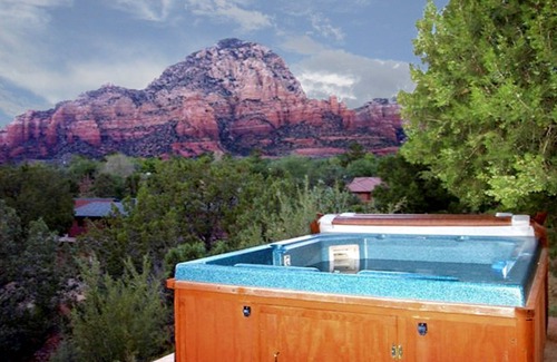 West Sedona House | Spectacular Sedona Red Rock And Sunset Views-Honeymoon Escape-Luxurious Hot Tub!