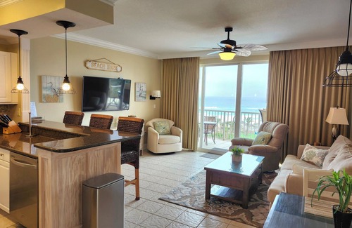 Fort Walton Beach Condo | SPECTACULAR TOP FLOOR VIEWS! DESTIN WEST GULF 611~Lazy River-FREE Beach Service!
