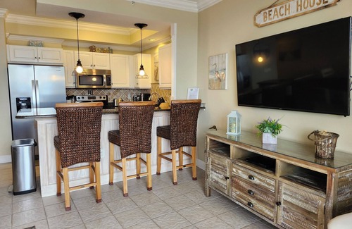Fort Walton Beach Condo | SPECTACULAR TOP FLOOR VIEWS! DESTIN WEST GULF 611~Lazy River-FREE Beach Service!