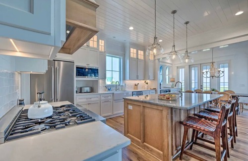 Saint Helena Island House | Spectacular Ocean, Golf and Sunrise views-Heated Pool-Luxury Family Retreat