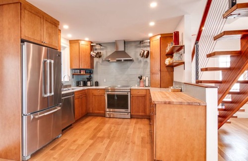 Rockport House | Spectacular views of Thatcher Island and the Atlantic Ocean