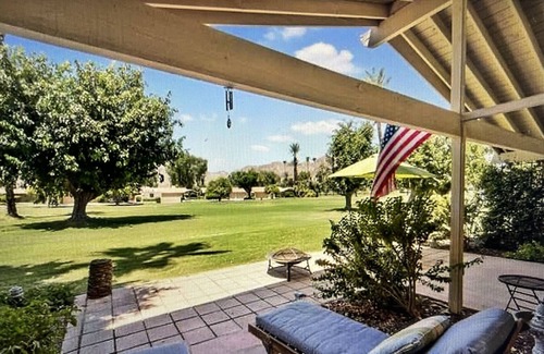 La Quinta Condo | Spectacular VIEWS of the Santa Rosa mountains & LaQuinta golf course.