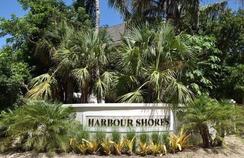Dunmore Town House | Spend the Holidays at our newly constructed Town Home with Pool #4