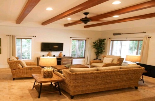 Dunmore Town House | Spend the Holidays at our newly constructed Town Home with Pool #4