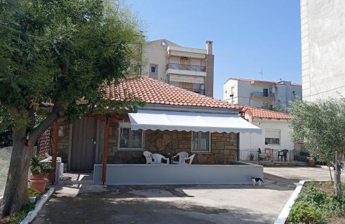 Neoi Epivates House | Spiti Mayridou