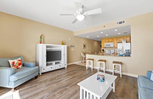 West Panama City Beach Condo | Splash 104W - Direct Beachfront, Waterpark, Pools, Lazy River, Free Activities