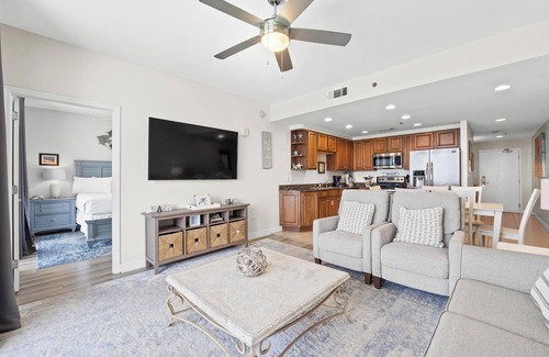 West Panama City Beach Condo | Splash 1406E - Sleeps 6 - Beachfront, Pools, Waterpark, Free Activities Daily