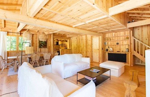 L'Herbe Villa | Splendid Cabane de la Vigne !