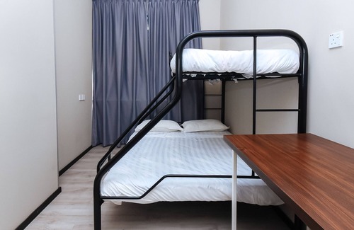 Miri Hotel | SPOT ON 89838 LM Residence
