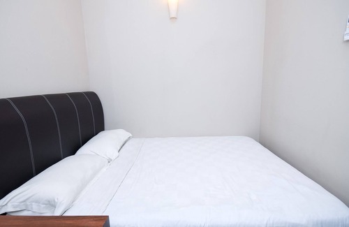 Miri Hotel | SPOT ON 89838 LM Residence