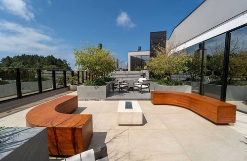 Estados Condo | Spot One Family Apartment