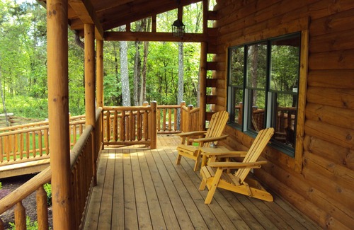 Shenandoah Cabin | Spotted Fawn Cabin - Serenity and luxury await you