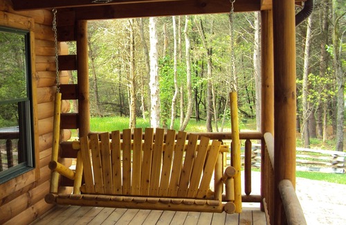 Shenandoah Cabin | Spotted Fawn Cabin - Serenity and luxury await you