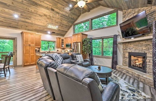 Boone Apartment | Sprawling Blowing Rock Escape with Theater and Hot Tub!