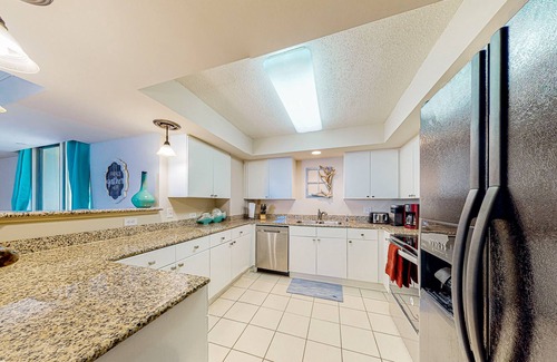 Arcadian Shores Condo | Sprawling oceanfront condo with balcony, pool, hot tub, & beach access