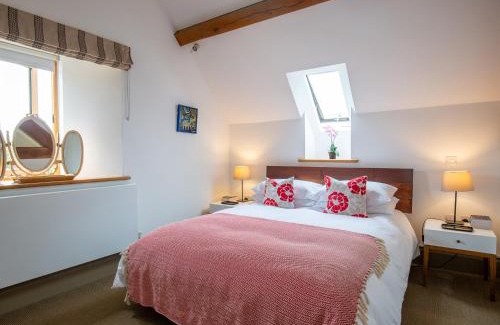 Hook Norton House | Spring Barn