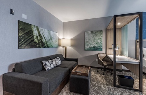Sterling Heights Hotel | SpringHill Suites by Marriott Detroit Sterling Heights
