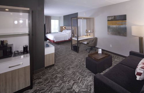 Newark Hotel | SpringHill Suites by Marriott Newark Downtown