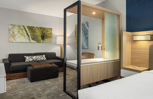 Eau Claire Hotel | SpringHill Suites by Marriott Eau Claire
