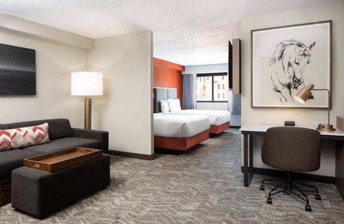 Downtown Dallas Hotel | SpringHill Suites Dallas Downtown/West End