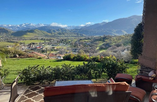 Springville House | Springville's The View Luxury Hilltop Home!