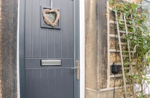New Mill House | Springwood Cottage