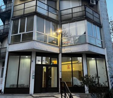 Dorcol Apartment | Squeeze The Day