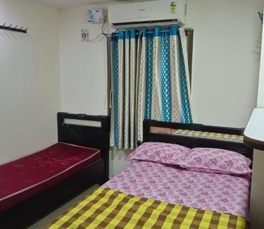Guntur Hotel | Sri Chaithra Guest Rooms