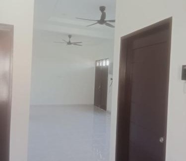 Kampung Padang Midin House | Sri Midin Stay