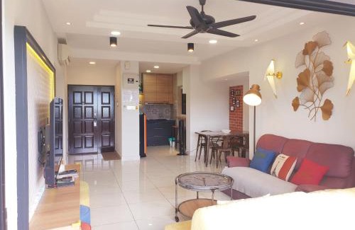 Batu Ferringhi Apartment | Sri Sayang by Coral Holiday Resort