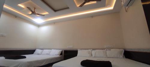Rameshwaram Hotel | Sri Vasavi Residency