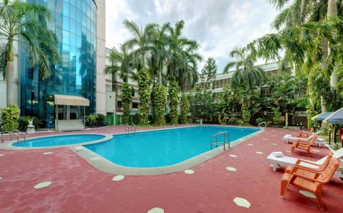 Potheri Hotel | SRM Hotel Maraimalai Nagar Chennai