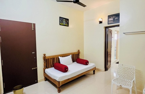 Courtallam House | SSS Golden Resorts
