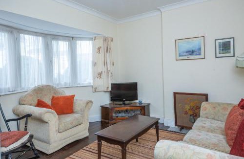 Torquay House | St Anns