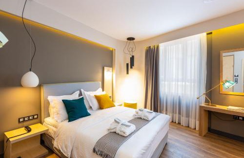 Monastiraki Hotel | St. Bjur Suites
