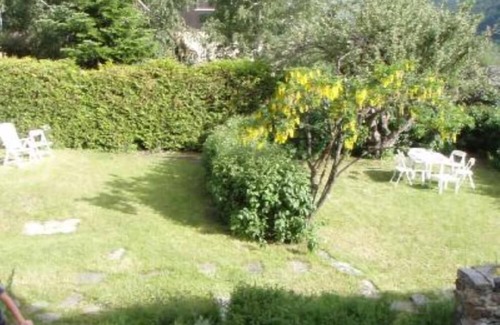 Saint-Chaffrey House | St Chaffrey/Serre Chevalier : Charming renovated country house 240m2 & Garden.