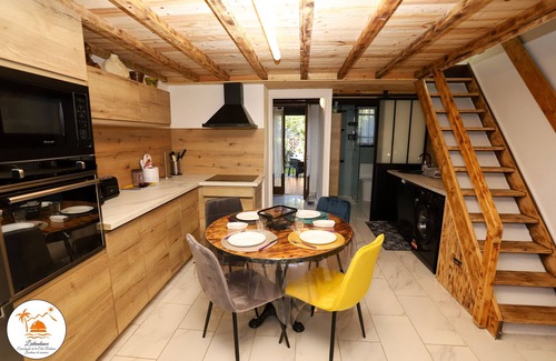 Saint-Cyprien Plage Ski Chalet | St Cyprien charming house in residence with swimming pool