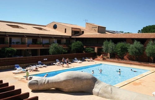 Saint-Cyprien Apartment | ST CYPRIEN PLAGE EXCEPTIONAL LOCATION T1 CABIN 5MN FROM THE BEACH