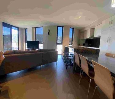 Falls Creek Apartment | St Falls Apartment W203