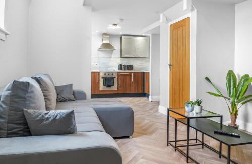 St George's Quarter Apartment | St George's Quarter - Luxury Stays - Duplex - FREE PARKING - Home From Home - FREE WIFI - Newly Renovated - Moorfeilds